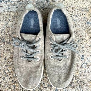 Beige Allbirds wool runner